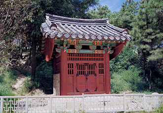 수원 창성사지 진각국사탑비(水原 彰聖寺址 眞覺國師 塔碑) 썸네일